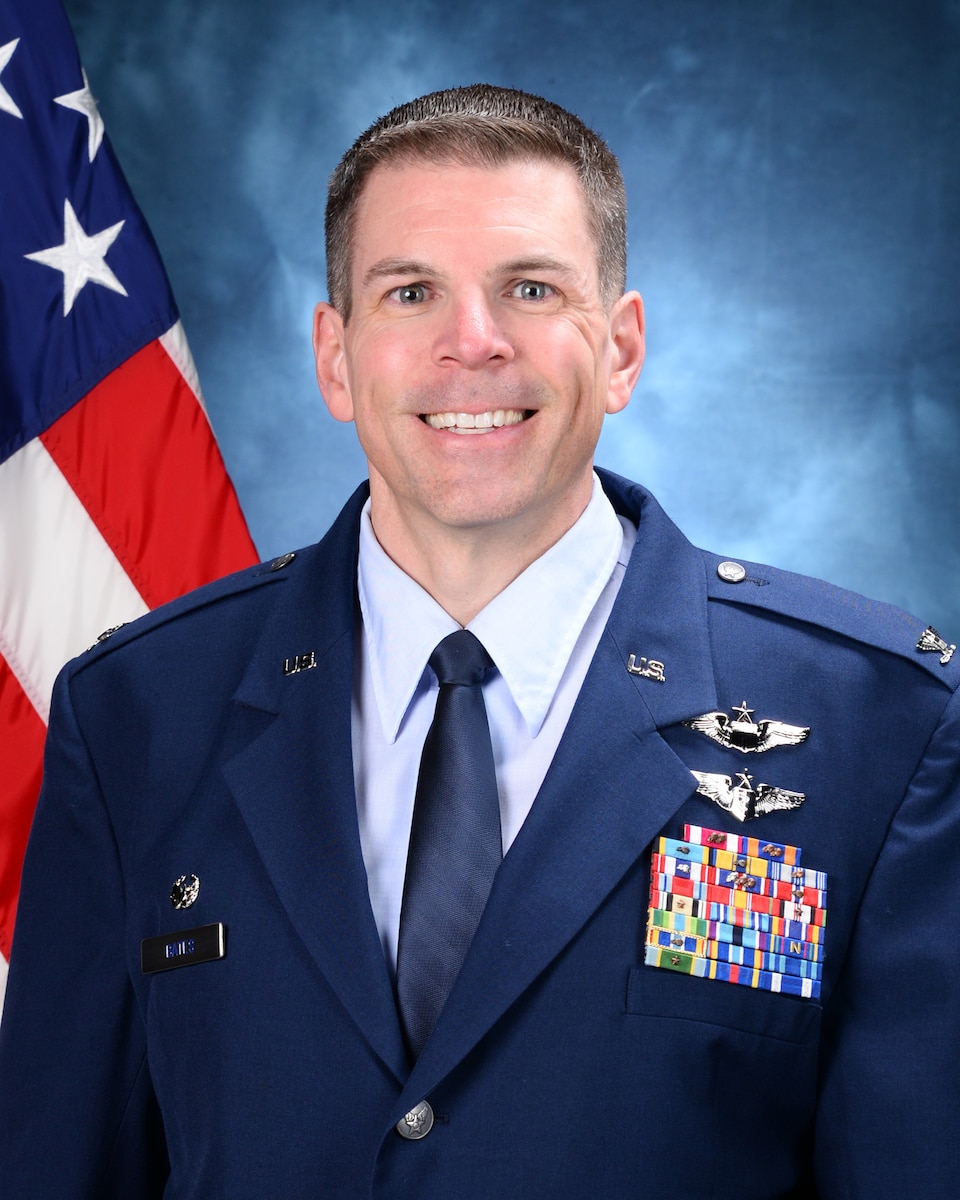 Col Christopher W. Bates Official Photo