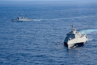 USS Kingsville (LCS 36) is underway with the Colombian navy.