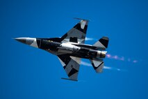 Arctic Thunder Open House airshow