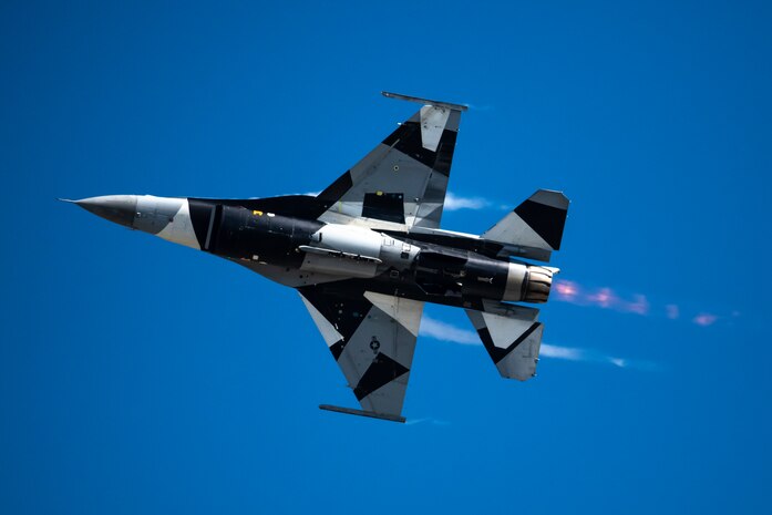 Arctic Thunder Open House airshow