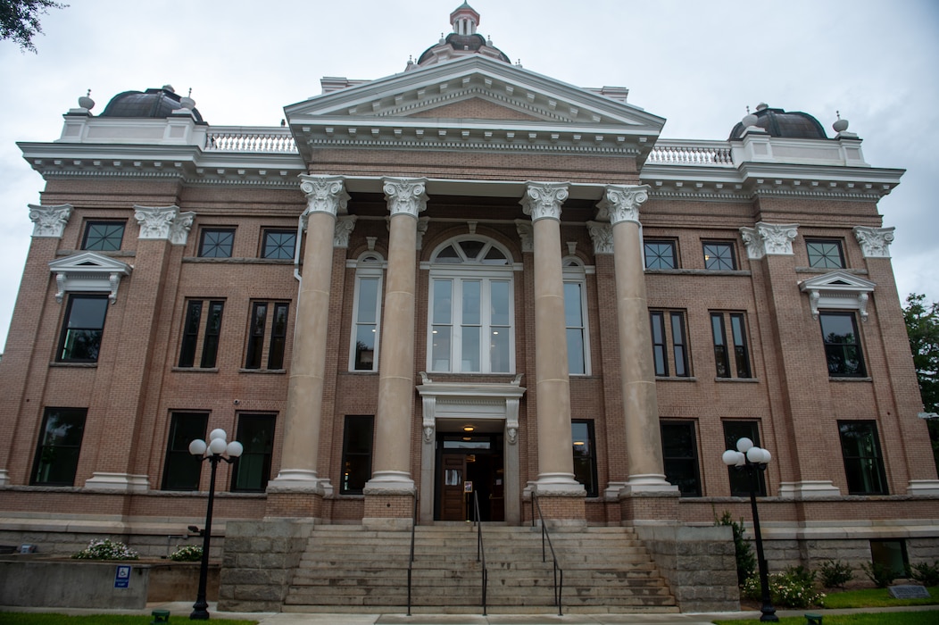 The Lowndes County Courthouse is the location for the Valdosta 9/11 memorial ceremony in Valdosta, Georgia, Sept. 11, 2024. The memorial was held in honor of the heroic firefighters and first responders who lost their lives during the attack. (U.S. Air Force photo by Airman 1st Class Iain Stanley)