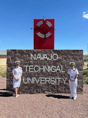 Cmdr. Jessica L. McNulty, the director of public affairs and outreach and a special assistant to the Navy Surgeon General and chief, U.S. Navy Bureau of Medicine and Surgery (BUMED), and Capt. Shauna O’Sullivan, a rheumatologist and Navy Medical Corps career planner at BUMED, pose for a photo at Navajo Technical University (NTU) during Albuquerque Navy Week, Sept. 13.