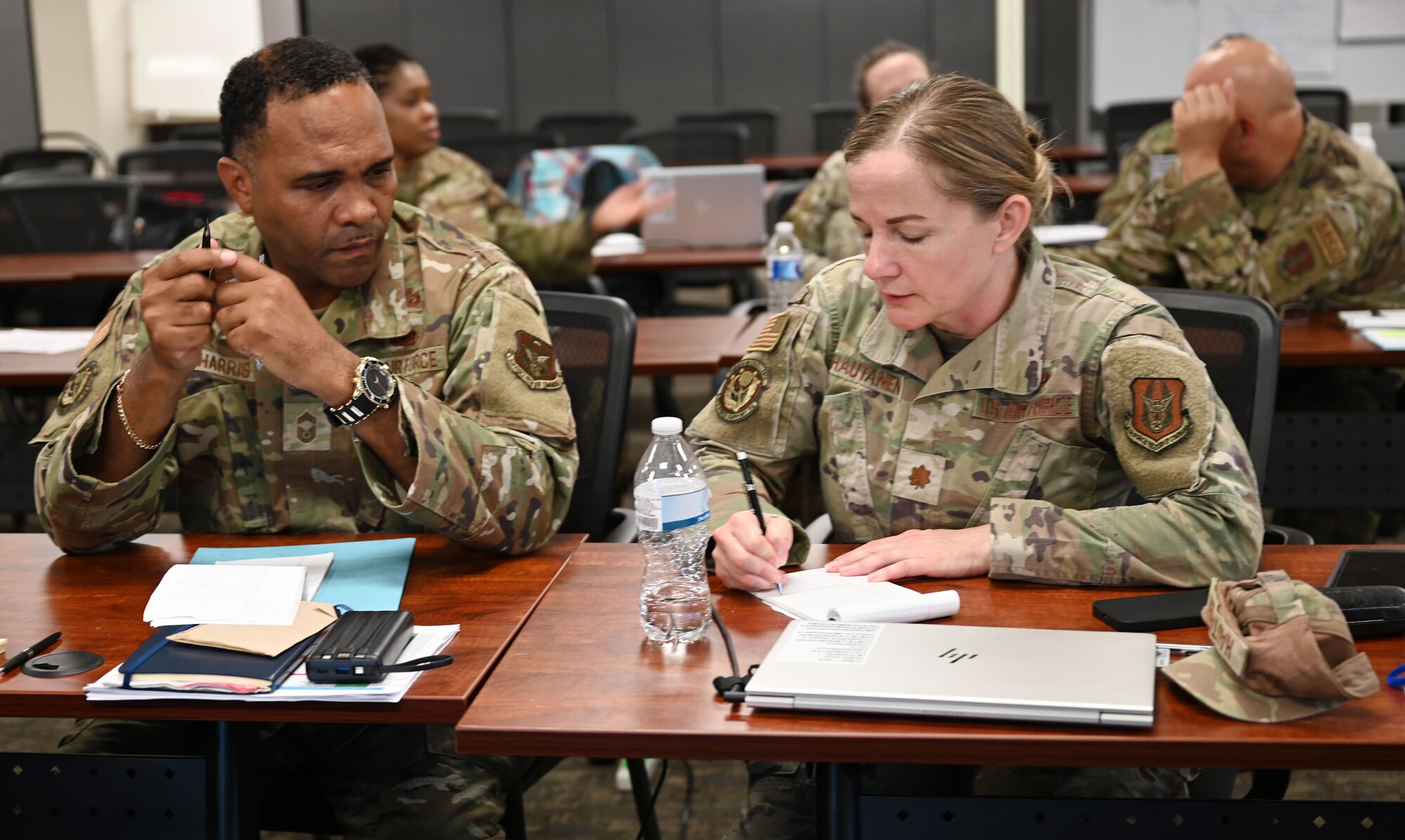 Leaders discuss communication theory