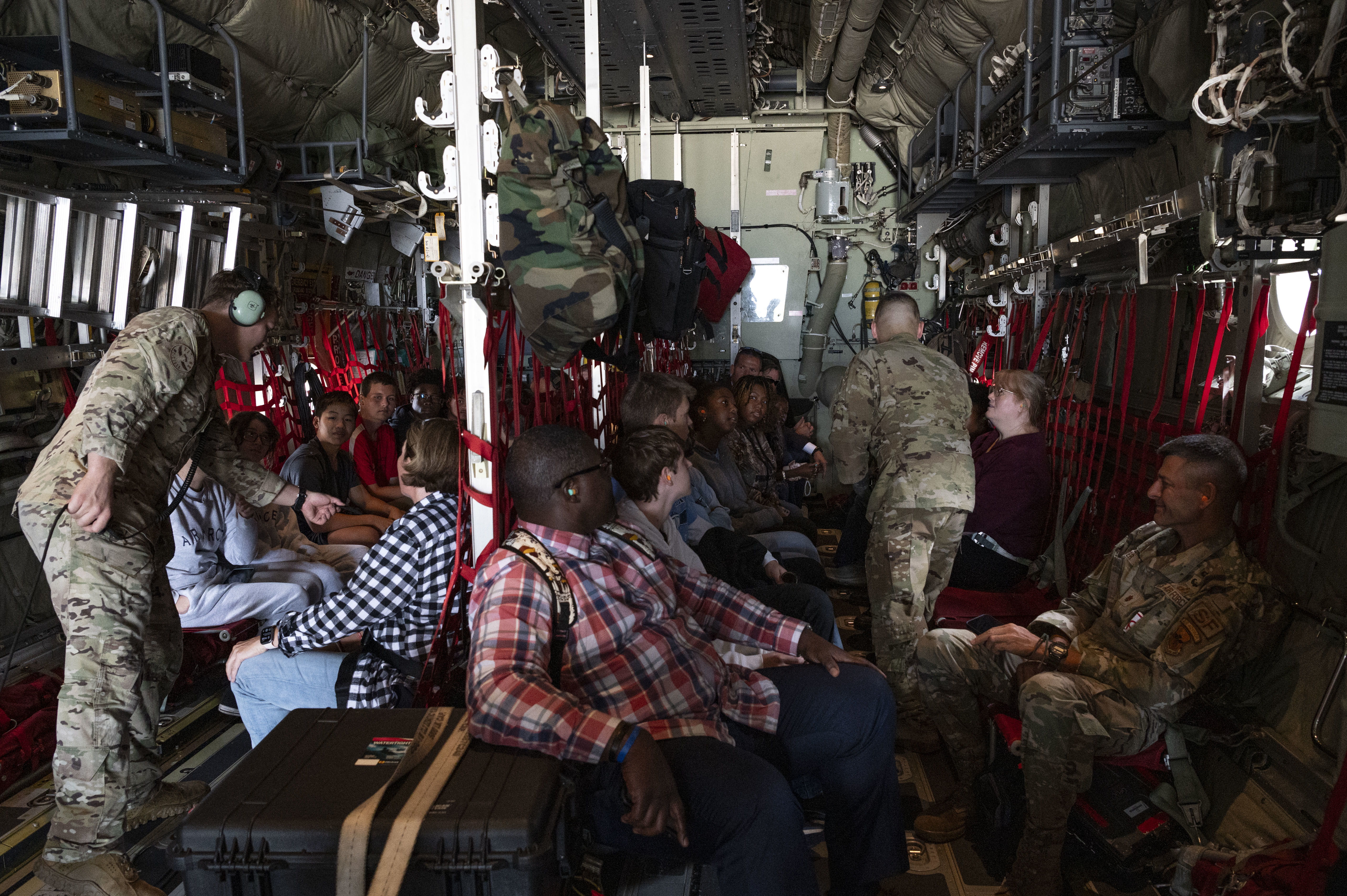 15th SOS inspires future aviators > Air Force Special Operations