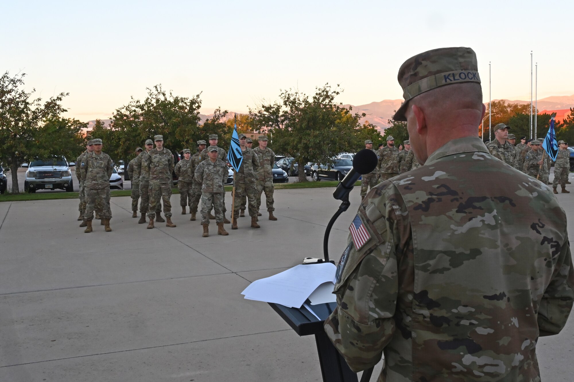 Servicemembers gather for ceremony
