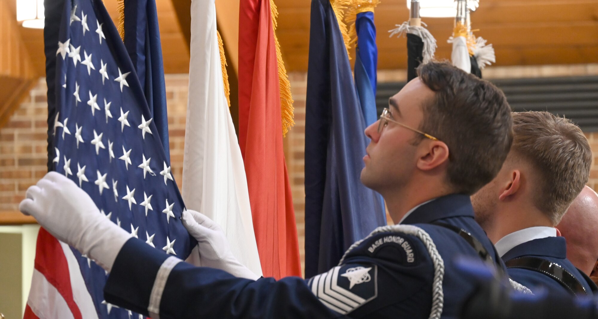 Servicemembers gather for ceremony