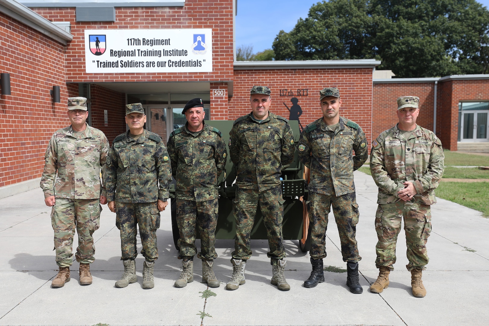 Tennessee Army National Guard members hosted Bulgarian Armed Forces at Smyrna’s Volunteer Training Site Sept. 17, 2024. The group toured the Tennessee National Guard’s 117th Regional Training Institute and worked to enhance joint training operations and international military collaboration.