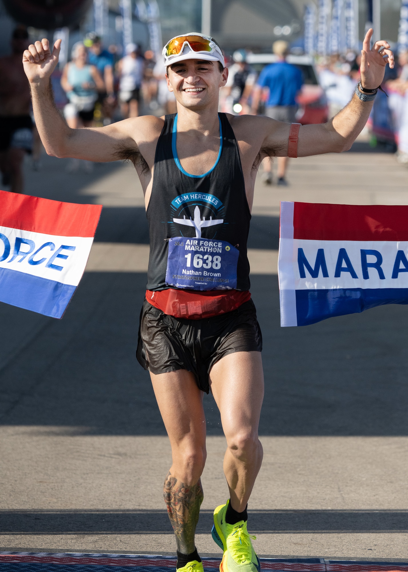 Active duty Reserve Airmen capture Men s and Women s Air Force Marathon titles Wright Patterson AFB Article Display