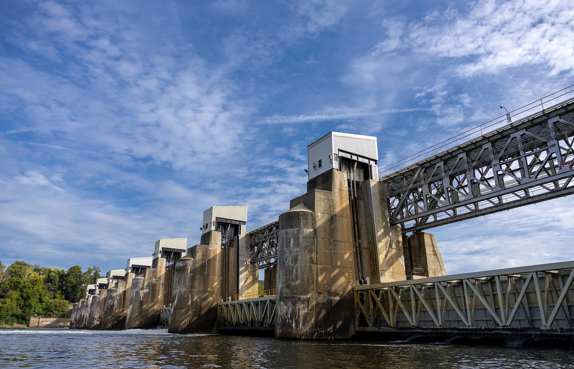 Transporting commodities on the waterways is four times less expensive than by truck and 33 percent cheaper than by rail. Between 15 million and 20 million tons of cargo travel on the upper Ohio River each year, including mainly coal, but also coke, petroleum products, raw and finished steel, and aggregates.