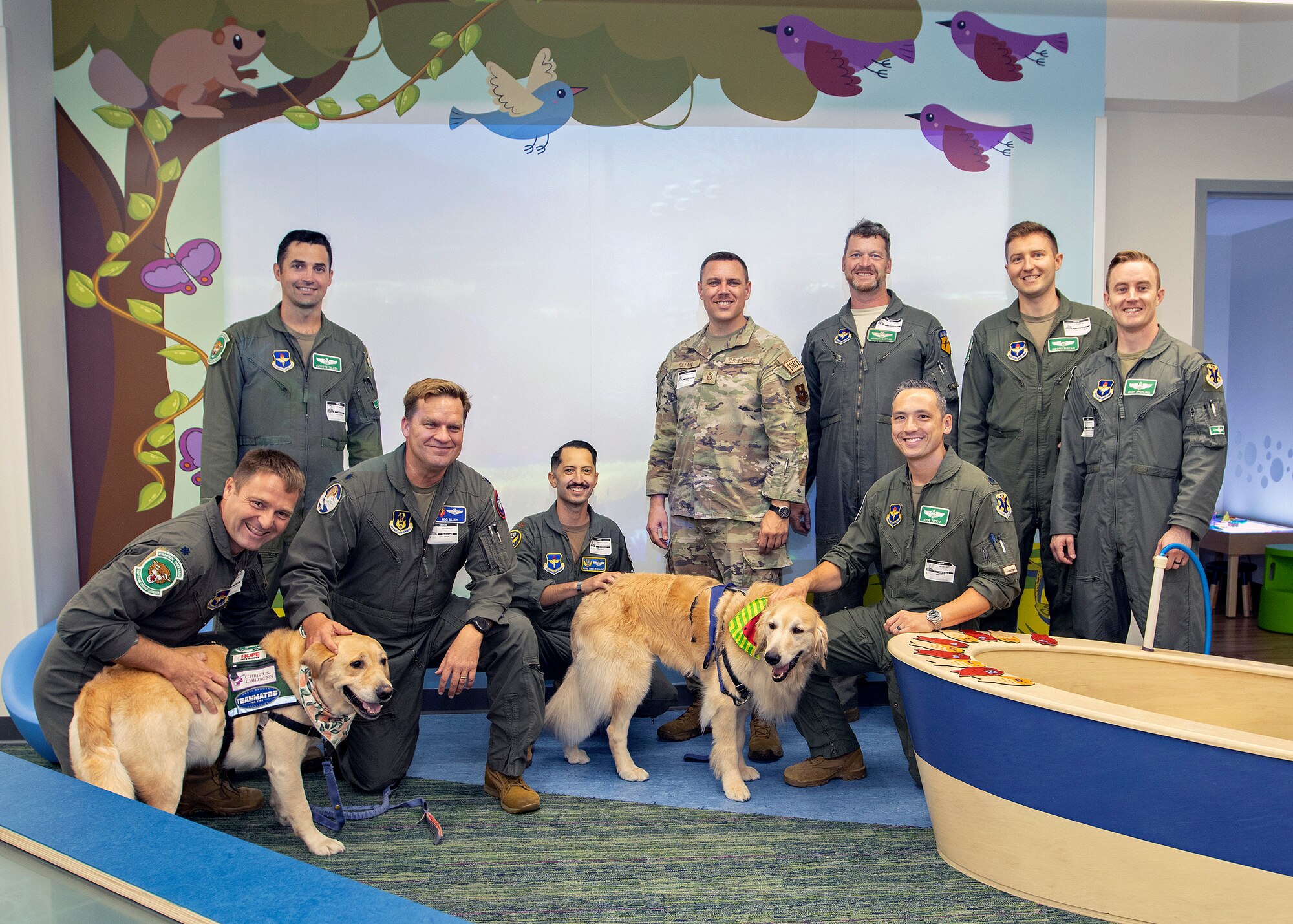 560th FTS, 39th FTS pilots visit Christus Children’s Hospital of San Antonio