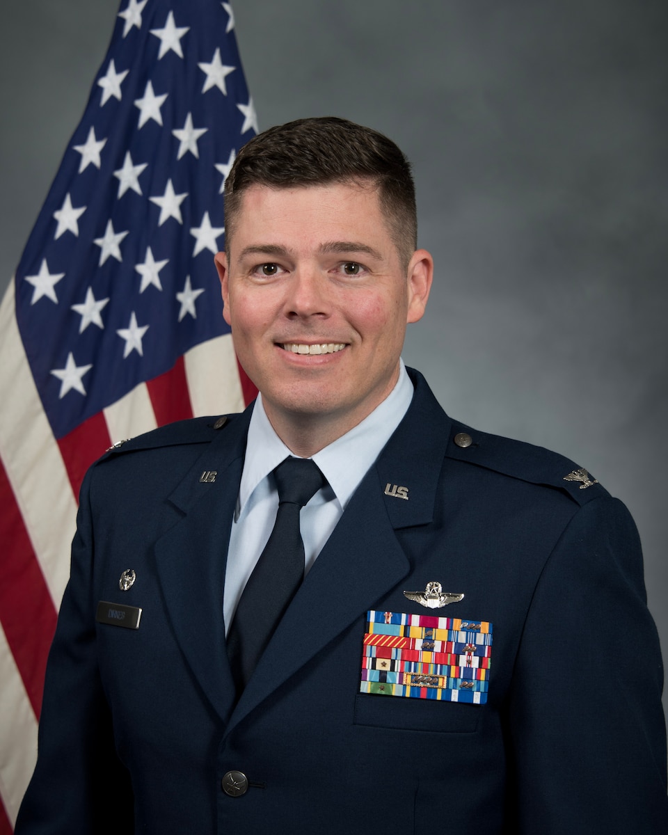 Col. Wayne Dirkes