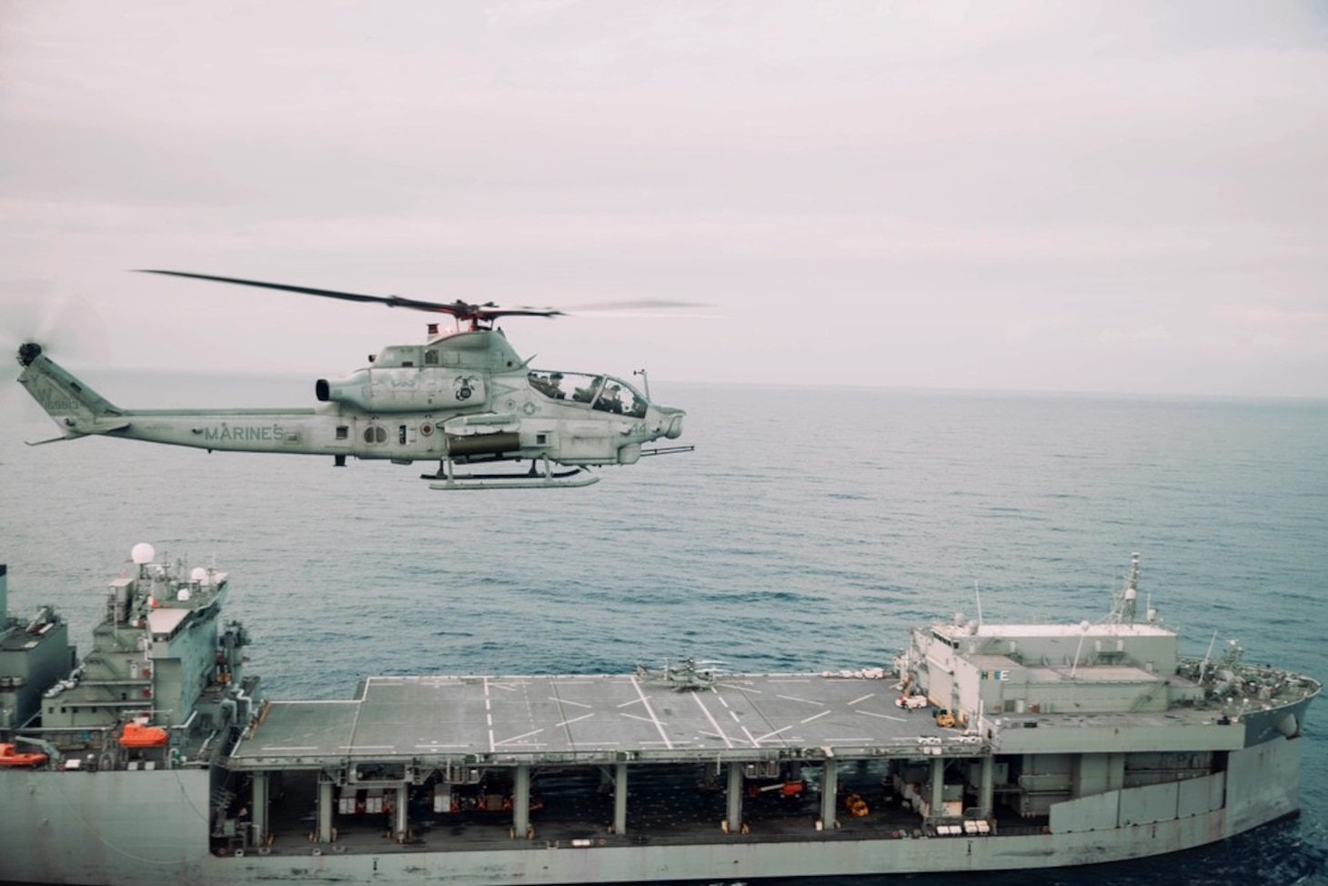 USS MIGUEL KEITH (ESB 5), PHILIPPINE SEA