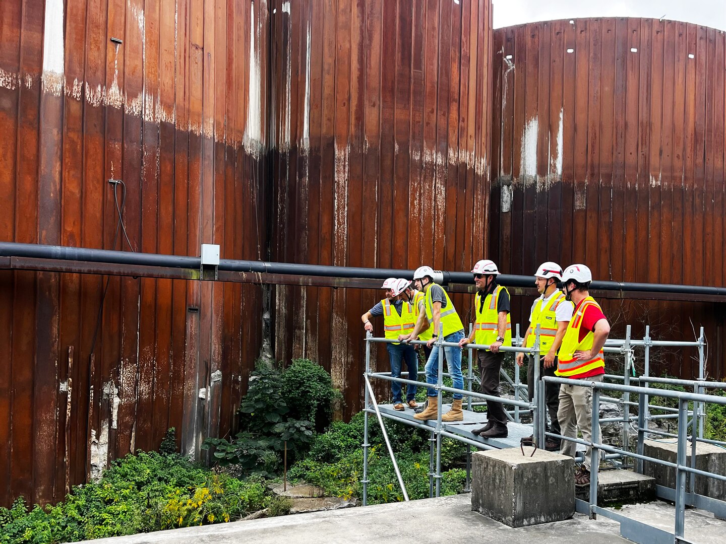 Officials from the Netherlands Ministry of Infrastructure and Water Management and U.S. Army Corps of Engineers Nashville District officials look at the Kentucky Lock addition construction project in Grand Rivers, Ky. during a tour on Sept. 23, 2024. (USACE Photo)