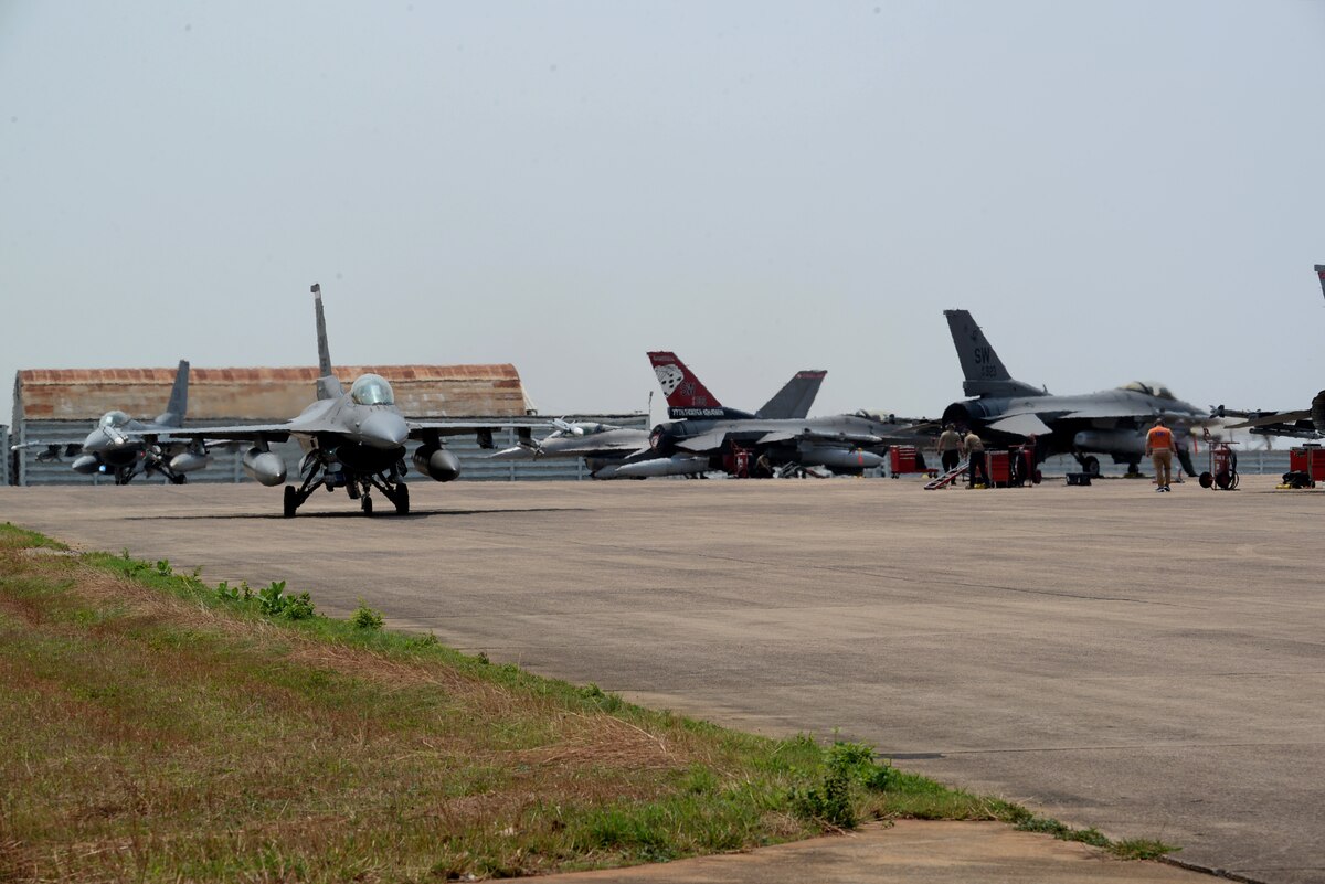 米空軍　77th Fighter Squadron 77th Fighter Squadron - Wikipedia