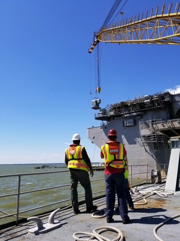 Photo of RAM launcher on a ship