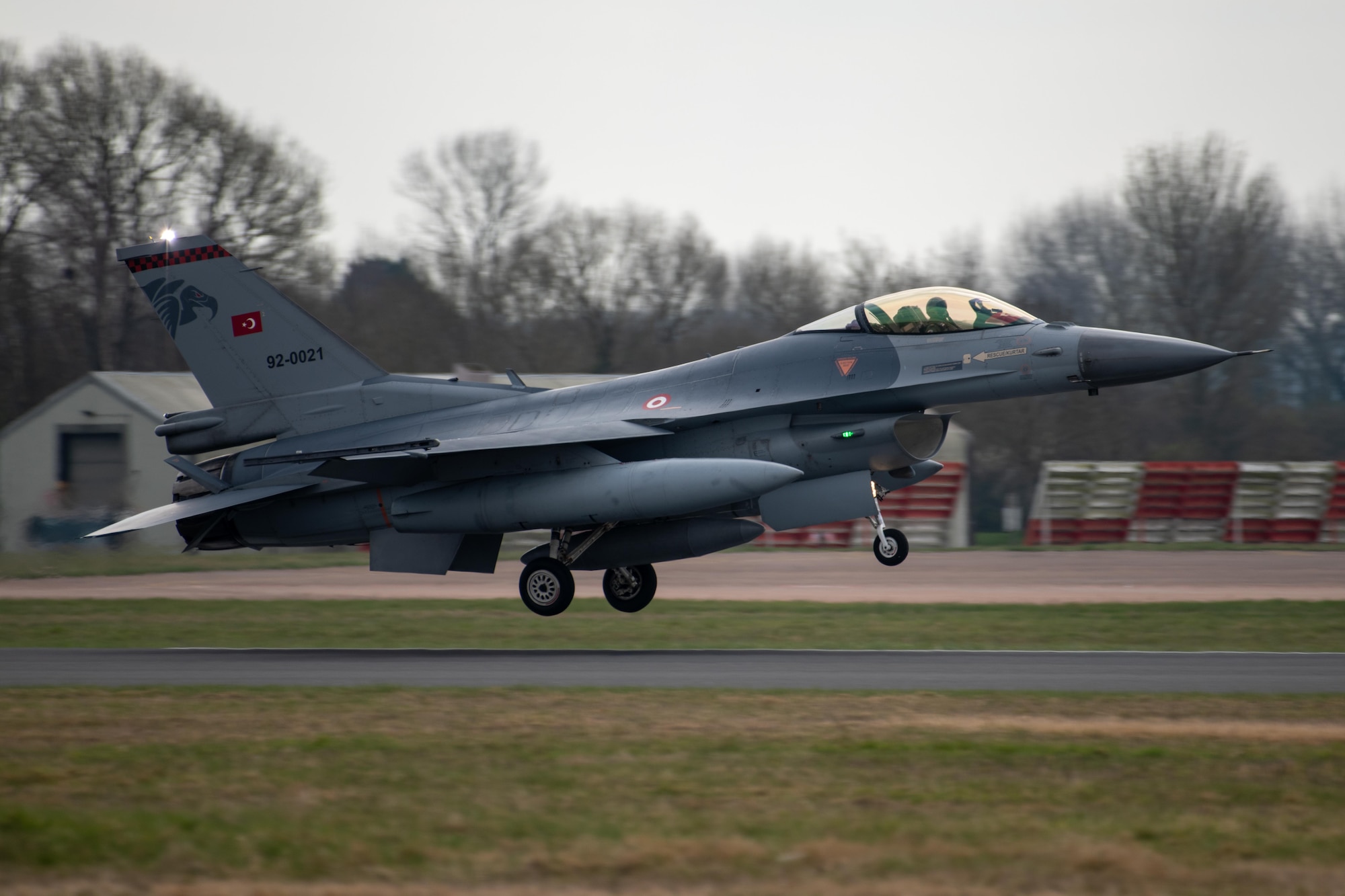 A Turkish Air Force (THK) F-16C Fighting Falcon prepares to land
