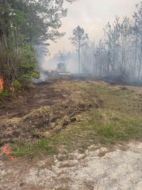 Camp Lejeune Fire Department and Forestry Service Continue to Monitor and Contain 600-acre Wildfire