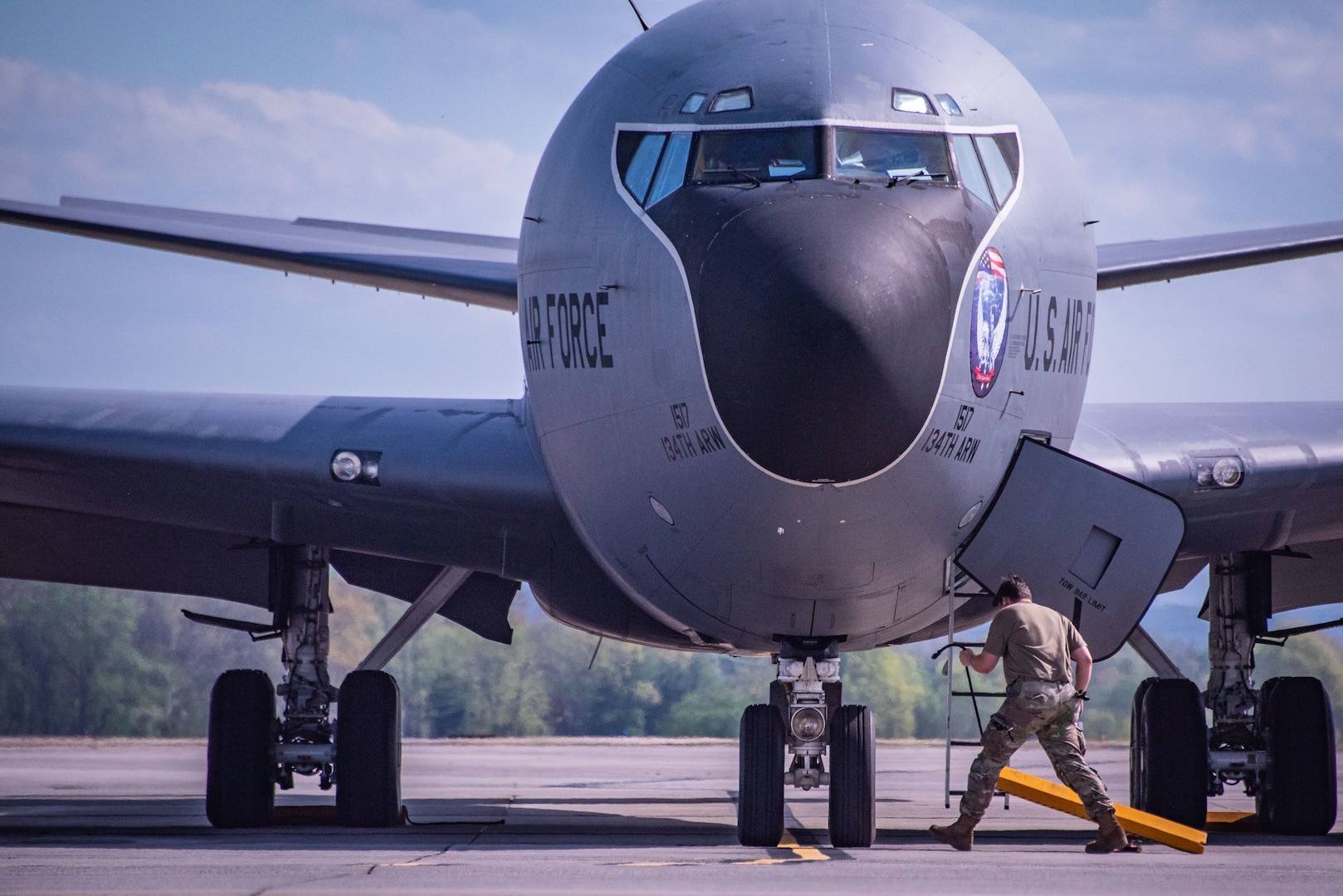 A U.S. Air National Guard Airmen assigned to the 134th Operations Group begin to set the chocks on a KC-135 Stratotanker following an alert response during a Nuclear Operational Readiness Exercise at McGhee Tyson Air National Guard Base, Knoxville, Tennessee.