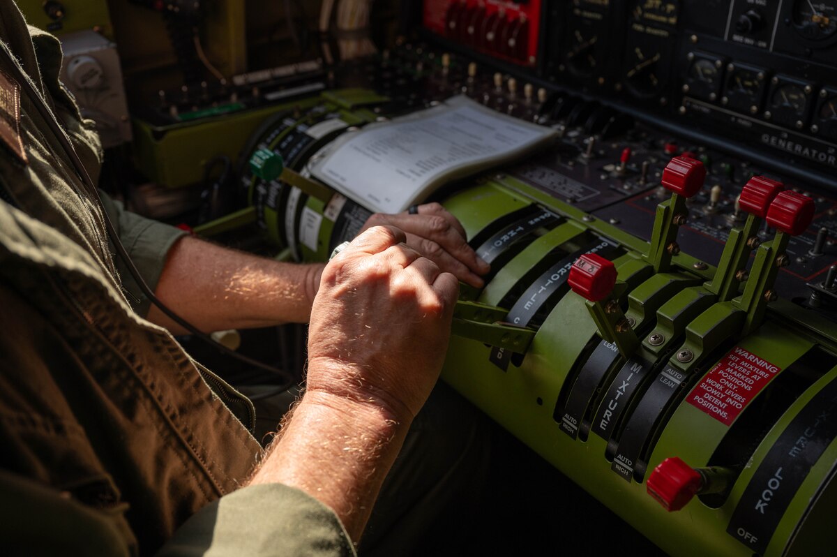 Donald Obreiter, 97th Maintenance Squadron director and lead flight engineer on the B-29 Superfortress ‘Doc’, prepares the engines for a flight in Wichita, Kansas, April 2, 2025. Doc was originally built in 1944 in Wichita, Kansas where it was later assigned to radar calibration duty in July 1951. (U.S. Air Force photo by Senior Airman Kari Degraffenreed)