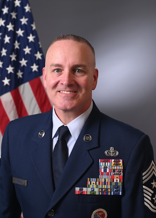 An official photo of Air Combat Command's Command Chief Dave Wolfe.