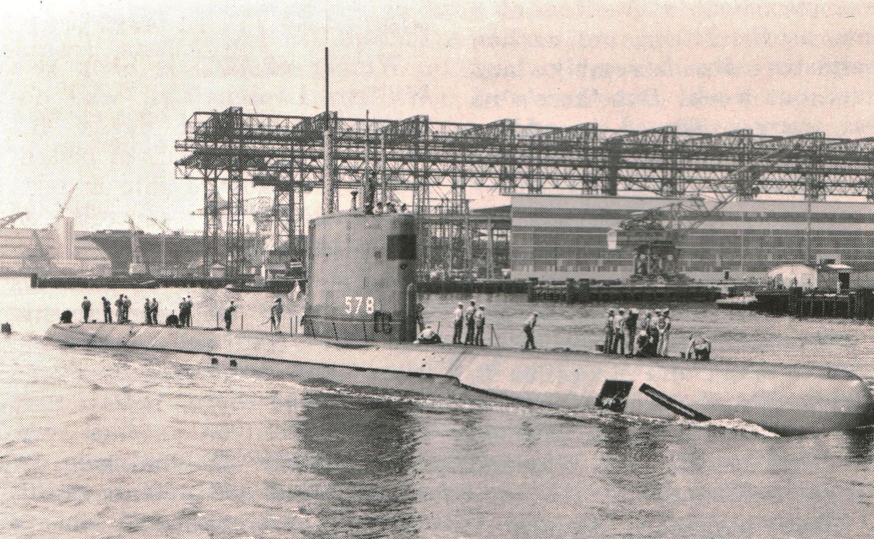 USS Skate (SSN 578) departs Norfolk Naval Shipyard on September 18, 1967.