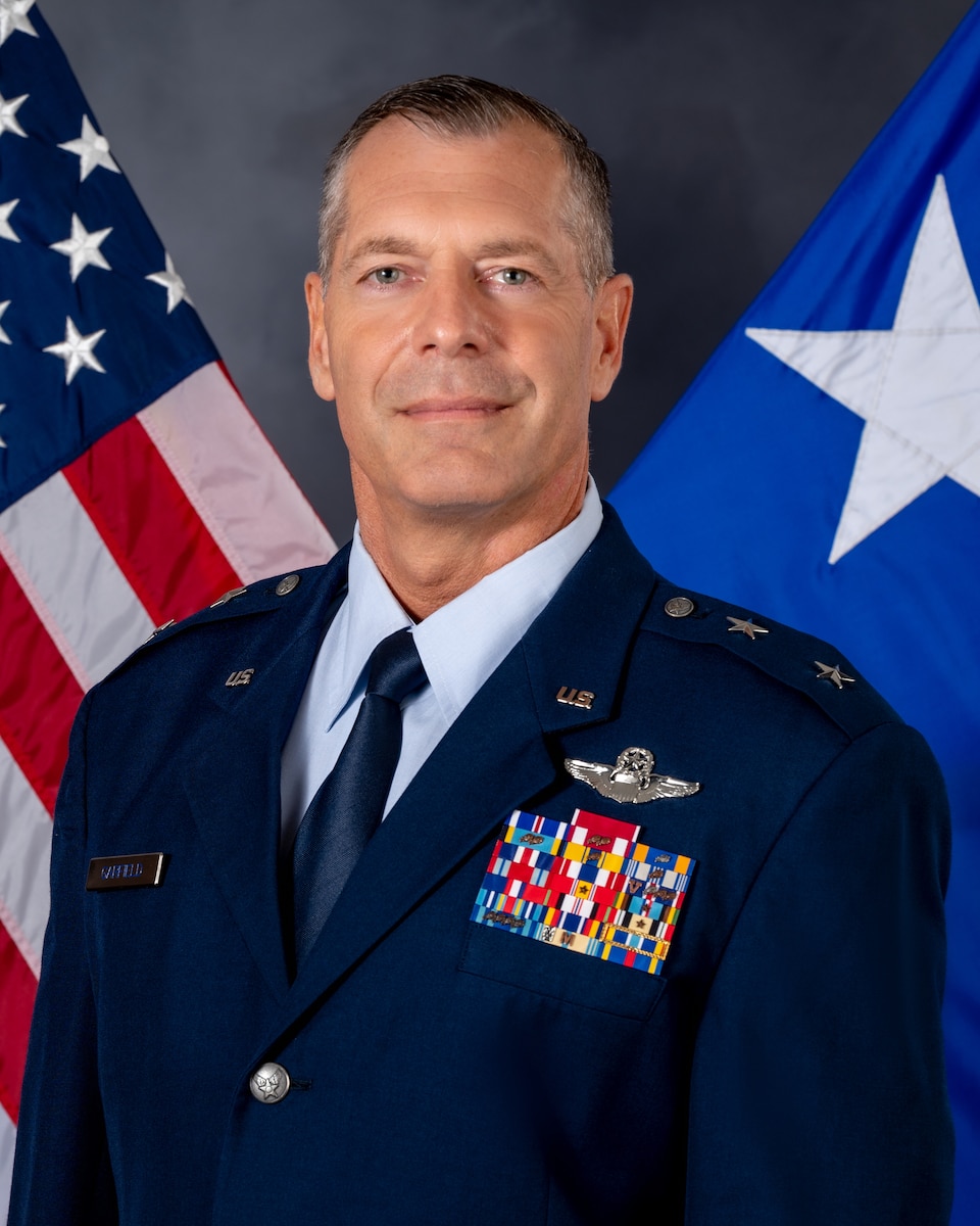 Military member poses for a portrait.