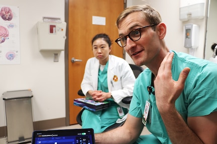 Two neurologists at BAMC focus on movement disorders, Parkinson’s disease