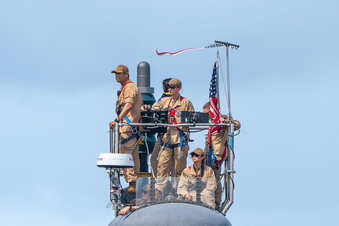 USS Minnesota (SSN 783) arrives at Naval Base Guam