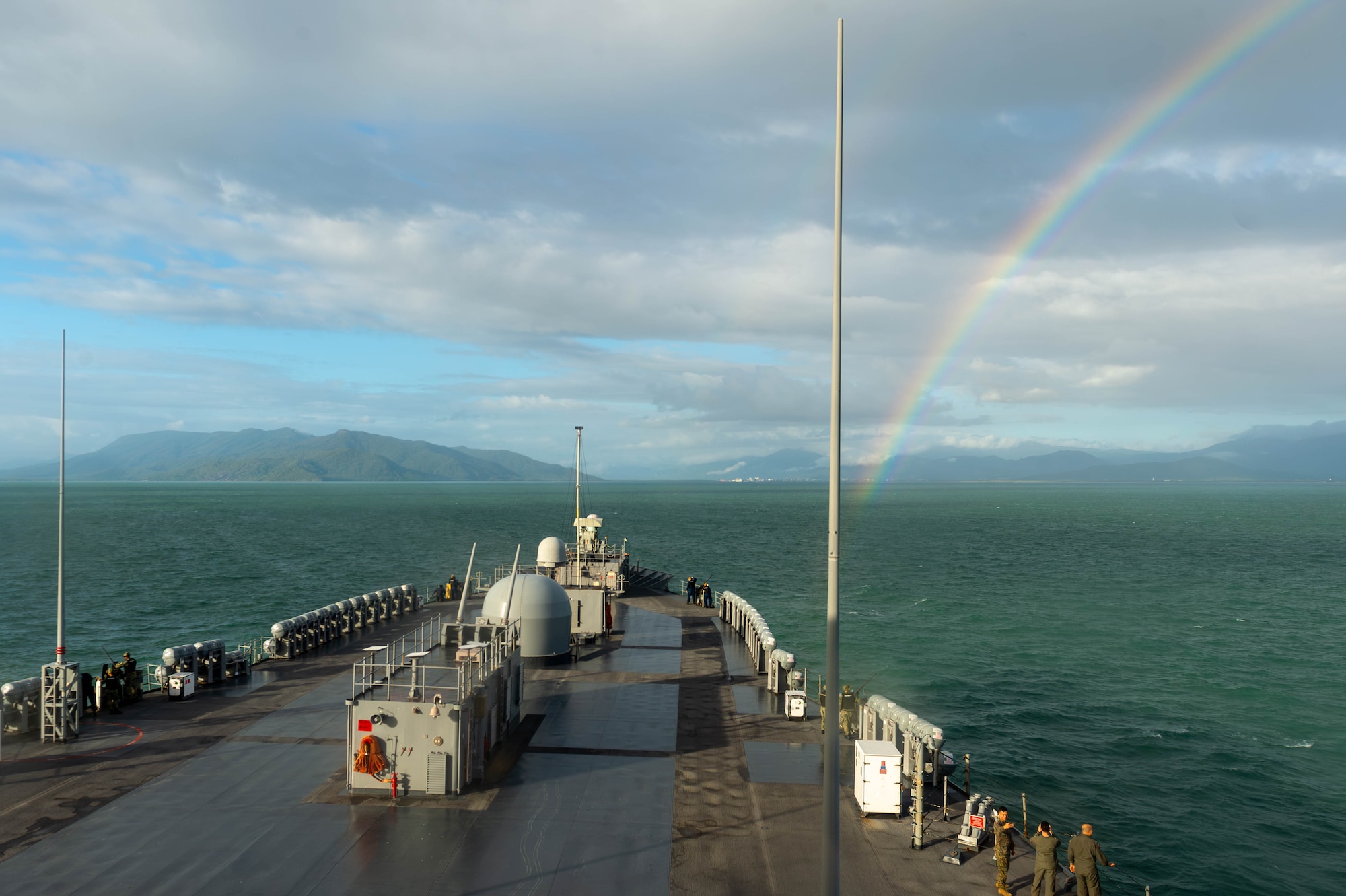 Blue Ridge Conducts Port Call in Cairns, Australia