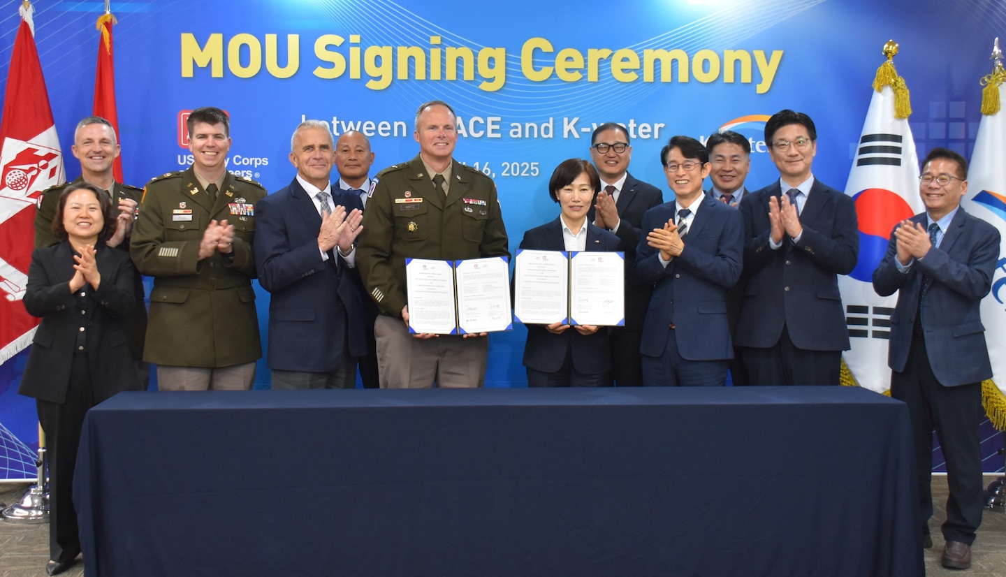 Brig. Gen. Joseph “Clete” Goetz II, commander, U.S. Army Corps of Engineers – Pacific Ocean Division, and Ms. Gu, Ja Young, Executive Vice President and Chief Strategic Planning Officer, K-water, sign a Memorandum of Understanding (MOU) between the two agencies in Daejeon, South Korea, on April 16, 2025.