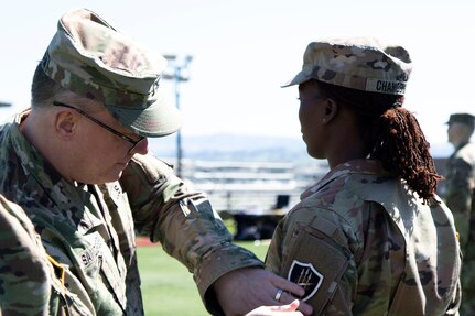 Army Reserve cyber unit celebrates milestone with patching ceremony