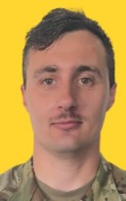 A headshot of a Vermont National Guard recruiter.