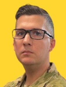 A headshot of a Vermont National Guard recruiter.