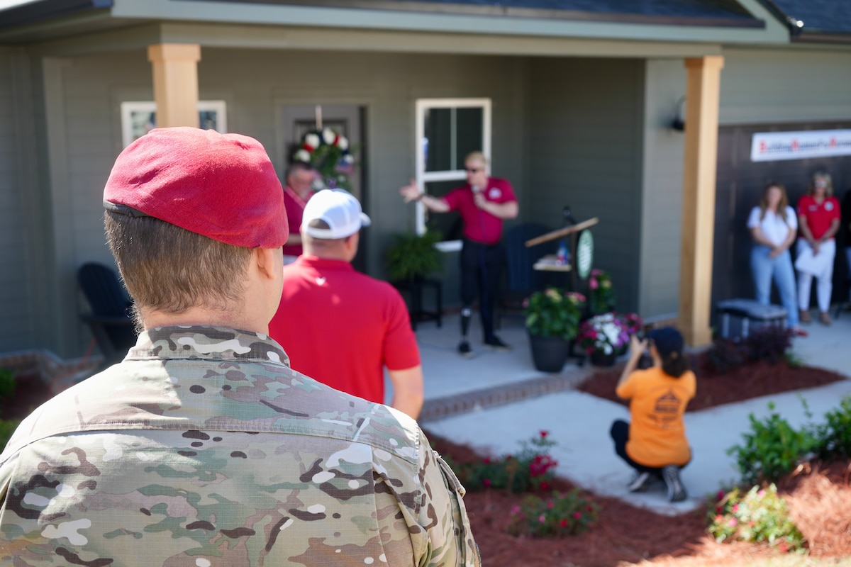 Retired Combat Controller gifted his ‘forever home’