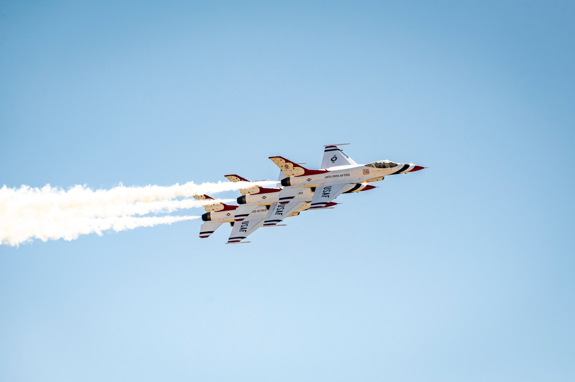 Dyess AFB hosts an airshow on the flightline