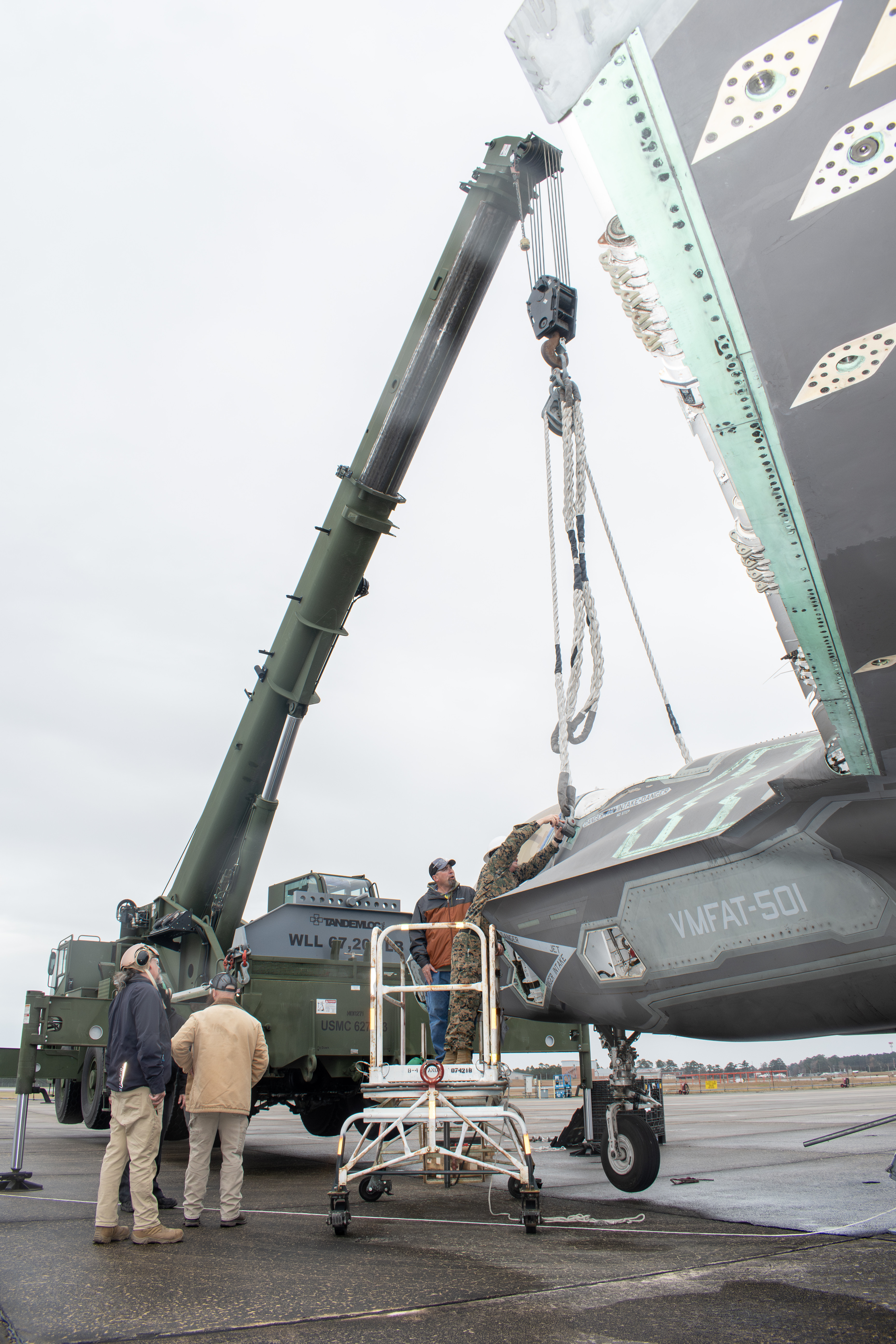 FRCE Supports Marine F-35 Recovery Training > Naval Aviation News