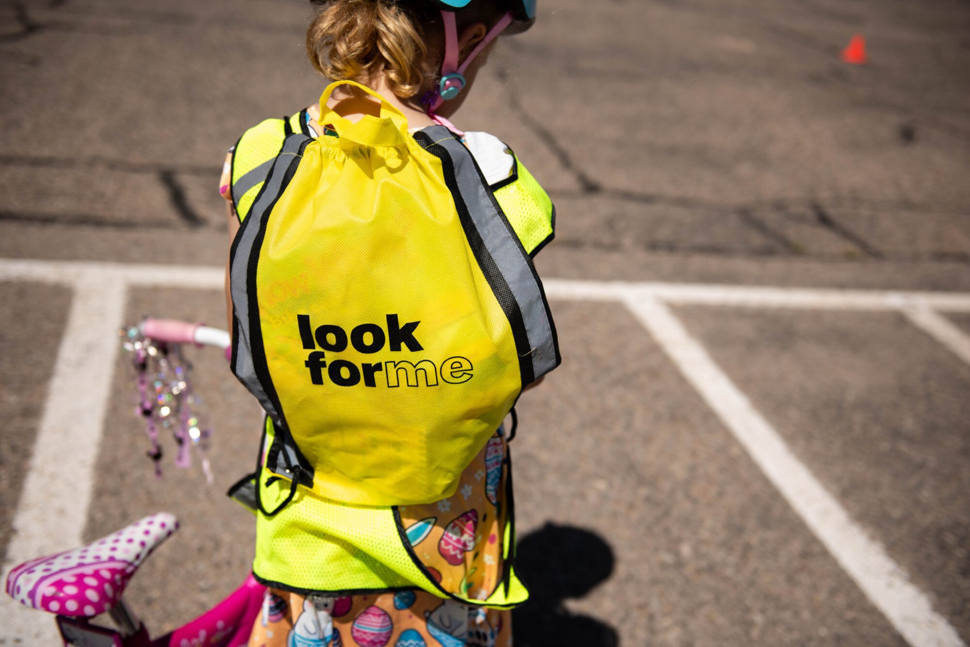 Look for me safety backpack