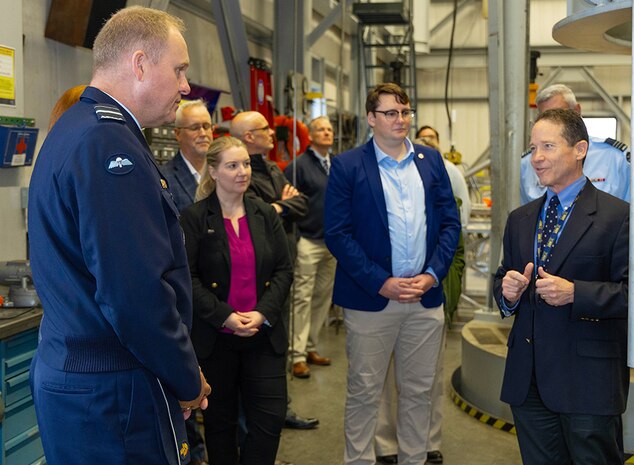 Australian Department of Defence air vice-marshal visits NUWC Division Newport for tours, briefings