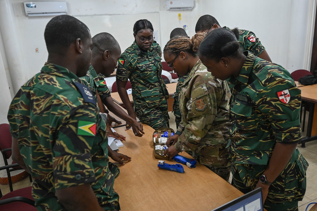 Image of medics training.