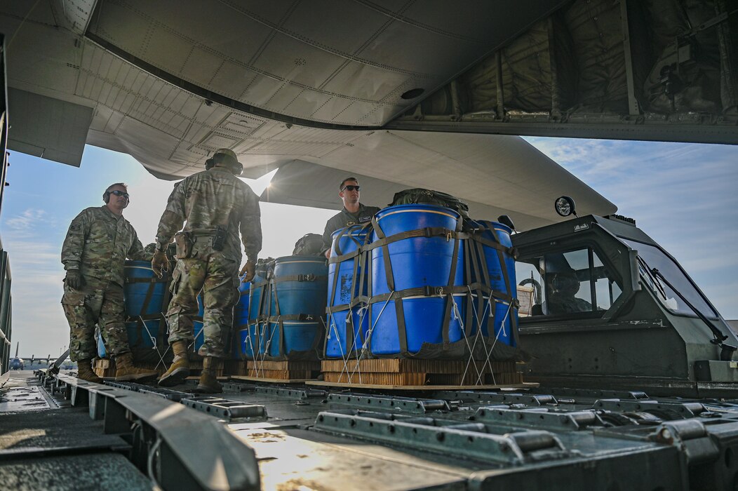 Airmen assigned to the 314th Airlift Wing load cargo during a C-130J Super Hercules Weapons System Council formation flight at Little Rock Air Force Base, Arkansas, April 11, 2025. As part of the council’s scenario-driven approach, aircrew also engaged in a combat simulation designed by the 19th Operations Support Squadron intelligence and crew communications flights.