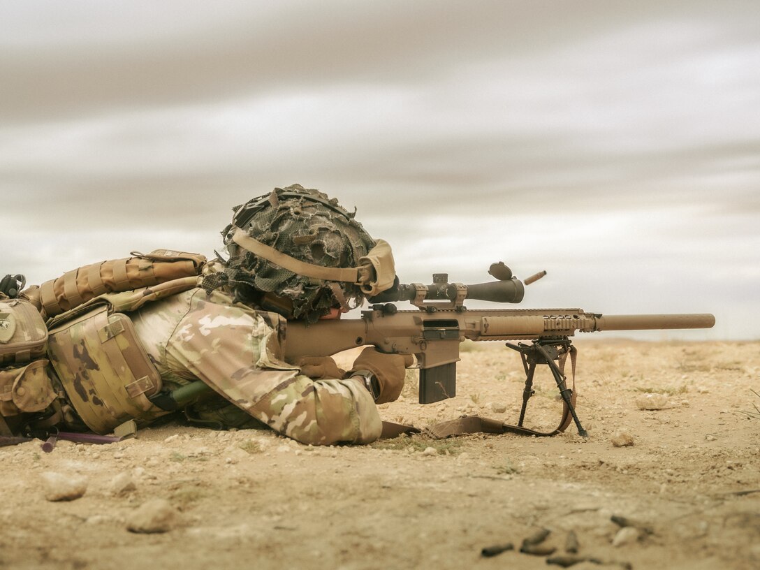 173rd Airborne Brigade trains with US, Tunisian sniper rifles