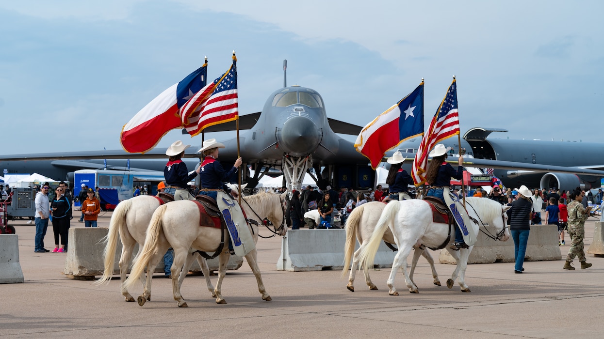 Horses in front of B1-B