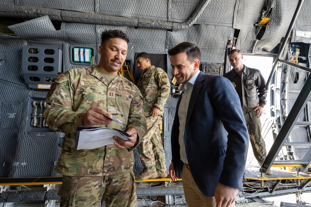 Airman gives man gift