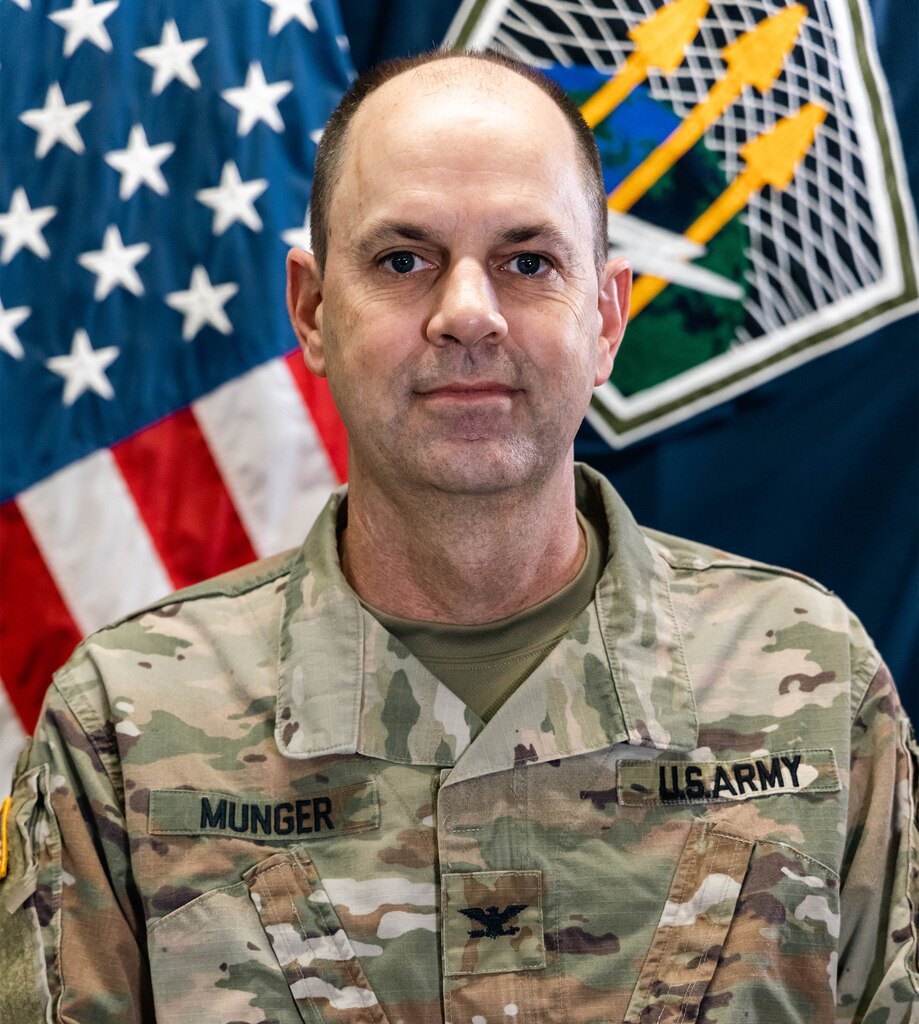 Portrait of U.S. Army Cyber Command Chief of Staff Col. Joseph Munger