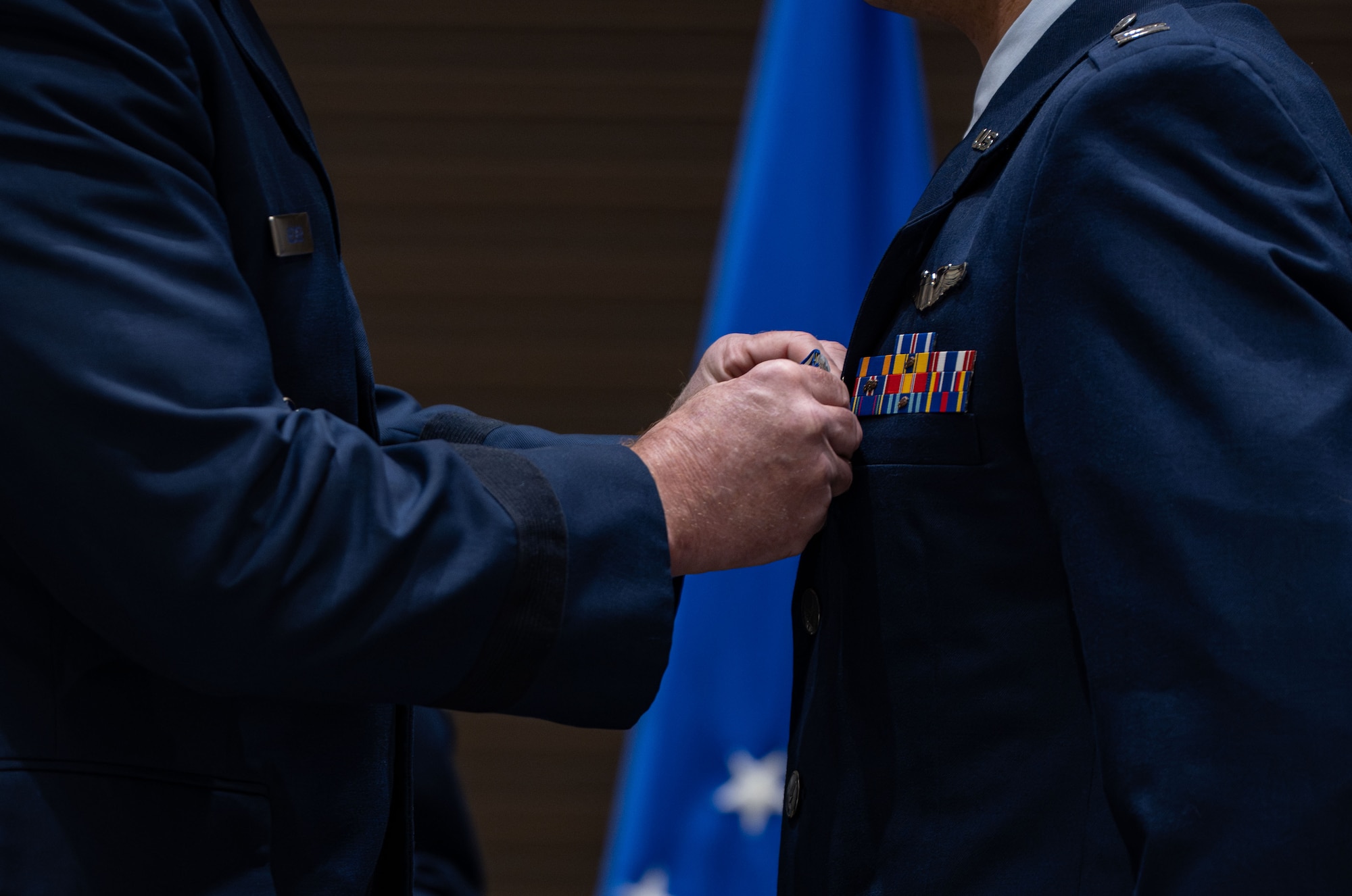 Setrin was recognized for his actions during a high-risk aerial mission where he played a critical role in supporting a large coalition air defense effort by refueling combat aircraft under fire, helping to stop a major Iranian attack and protect allied forces.