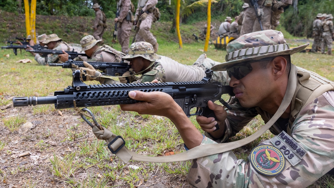 Panamanian security forces practice the prone firing position in Horoko, Panama, April 19, 2025. U.S. Southern Command is focused on increasing partner nation capacity and interoperability in the region and reflects the United States’ enduring promise of friendship, partnership, and solidarity with the Panamanian people. (U.S. Marine Corps photo by Lance Cpl. Francis Hrosar)
