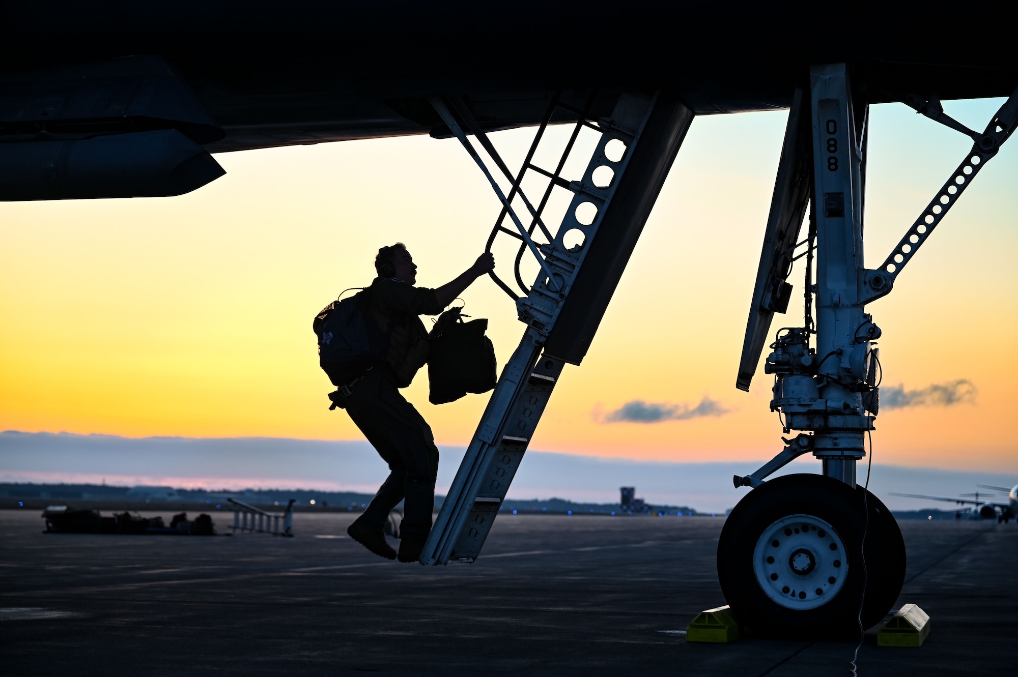 aircrew prepare to board a B-1B airplane