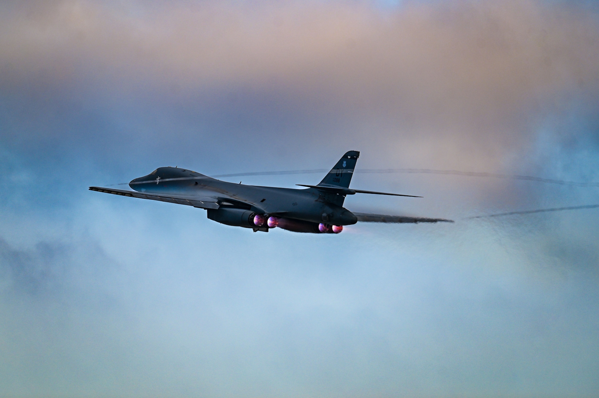 aircrew prepare to board a B-1B airplane