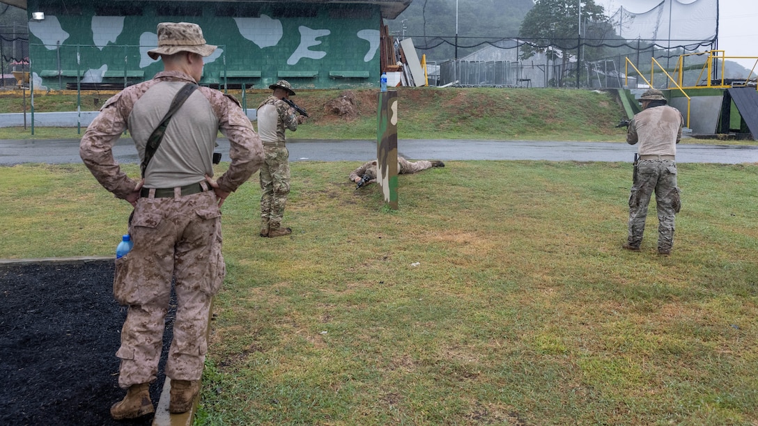 Panamanian security forces practice squad movements while being instructed by U.S. Marines with 1st Battalion, 8th Marines, 6th Regiment, 2d Marine Division in Rodman, Panama, April 22, 2025. U.S. Southern Command is focused on increasing partner nation capacity and interoperability in the region and reflects the United States’ enduring promise of friendship, partnership, and solidarity with the Panamanian people. (U.S. Marine Corps photo by Lance Cpl. Francis Hrosar)