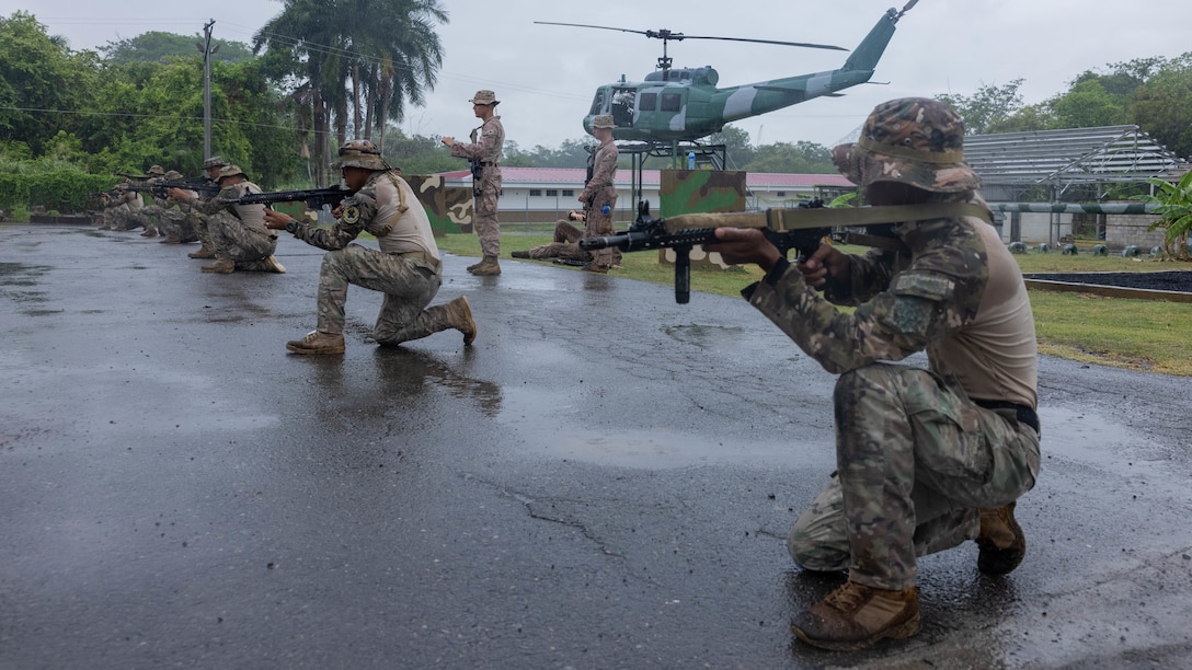 Panamanian security forces practice squad movements while being instructed by U.S. Marines with 1st Battalion, 8th Marines, 6th Regiment, 2d Marine Division in Rodman, Panama, April 22, 2025. U.S. Southern Command is focused on increasing partner nation capacity and interoperability in the region and reflects the United States’ enduring promise of friendship, partnership, and solidarity with the Panamanian people. (U.S. Marine Corps photo by Lance Cpl. Francis Hrosar)